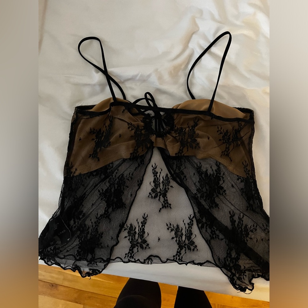 Lace top - Picture 2 of 2